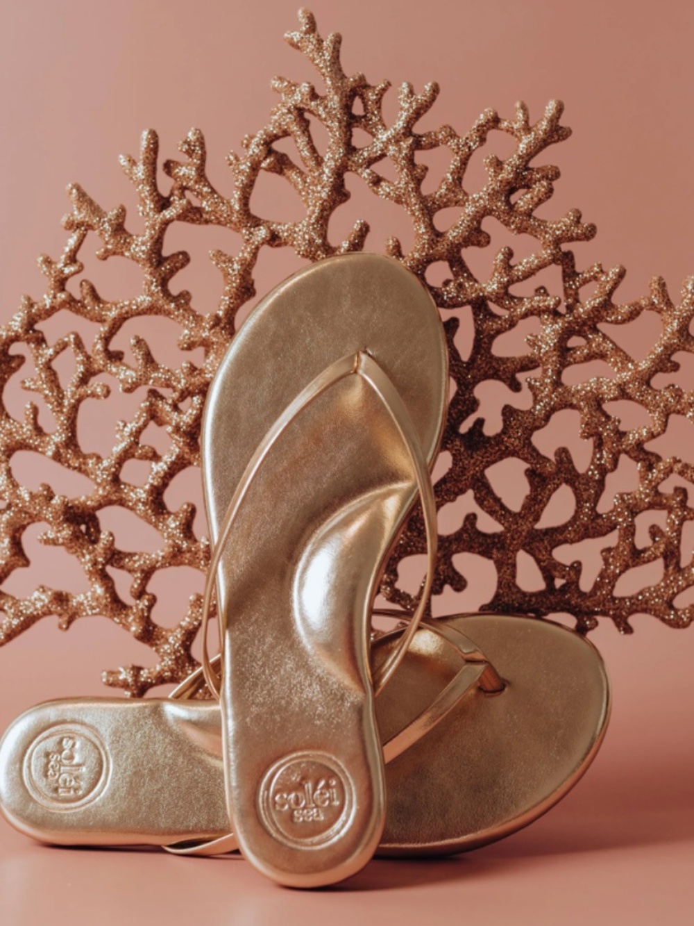 Solei Sea Women’s Indie‎ Metallic Gold Flip Flop Sandals Size 10